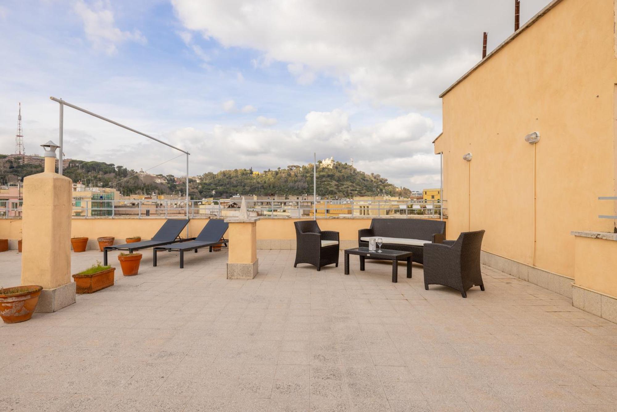 Top Floor Apt With Rooftop Terrace Near St. Peter Roma Exterior foto